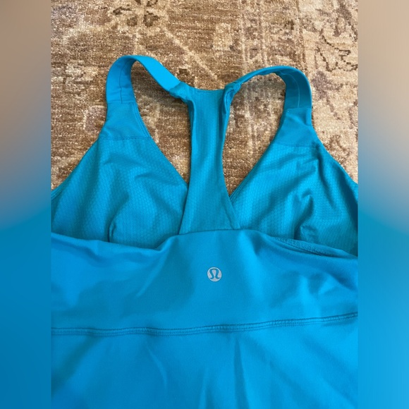 Lululemon aqua blue tank size 8 - Picture 6 of 9